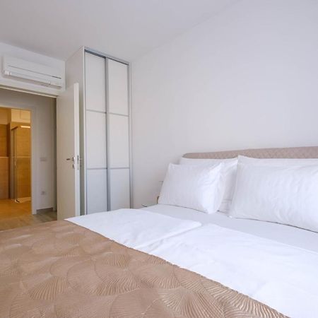 Mb Luxury Apartments Zadar Luaran gambar